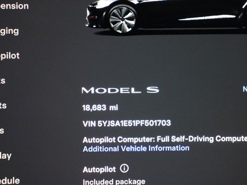 Used 2023 Tesla Model S AWD image 9