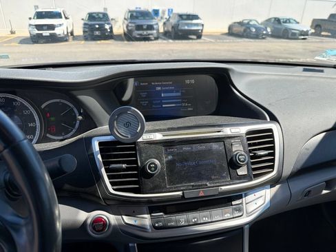 Used 2015 Honda Accord EX-L image 5