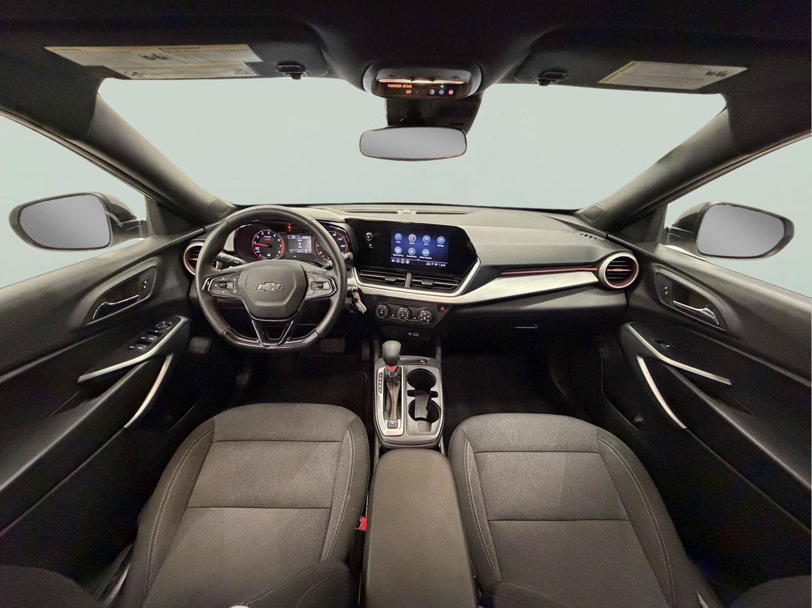 Used 2024 Chevrolet Trax RS FWD image 30