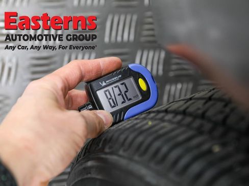 Used 2024 Nissan Kicks SR image 26