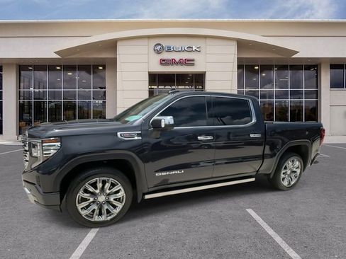 Certified 2023 GMC Sierra 1500 Denali AWD/4WD image 7
