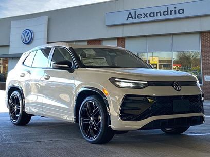 New 2026 Volkswagen Tiguan SE R-Line