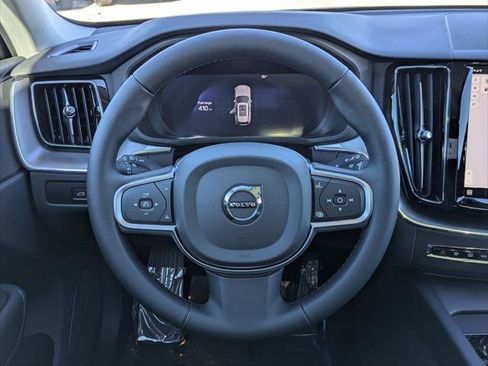 Used 2025 Volvo XC60 B5 Core w/ Protection Package Premier image 13