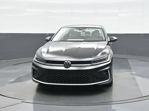 New 2026 Volkswagen Jetta SE FWD image 2