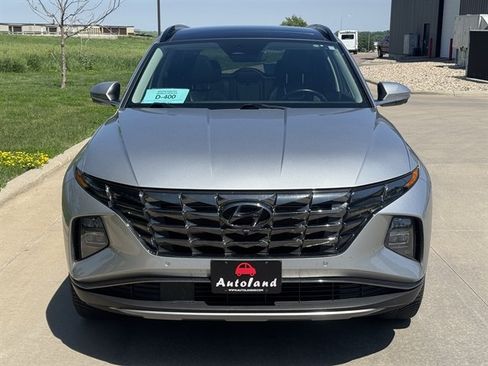 Used 2022 Hyundai Tucson Limited w/ Cargo Package AWD/4WD image 2