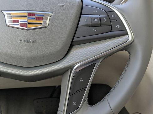 New 2025 Cadillac XT5 Premium Luxury w/ Technology Package image 32