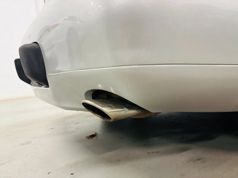 Used 2001 Porsche 911 Carrera RWD image 10