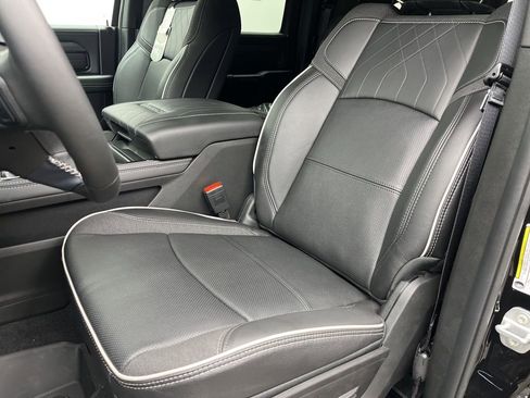 New 2026 RAM 2500 Limited image 8