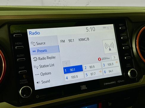 Used 2020 Toyota Tacoma Limited image 21