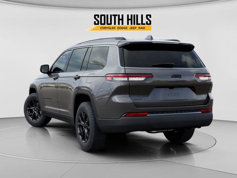 New 2026 Jeep Grand Cherokee L 4WD image 3