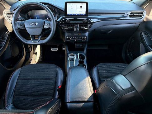 Used 2023 Ford Escape ST-Line image 8