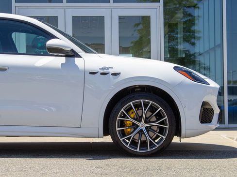 Used 2023 Maserati Grecale GT AWD/4WD image 5