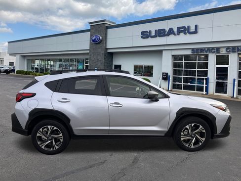 Used 2024 Subaru Crosstrek 2.0i Premium image 8