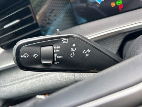 New 2026 Volkswagen Tiguan S FWD image 27