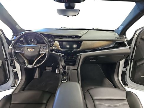 Used 2023 Cadillac XT6 Sport w/ Platinum Package AWD/4WD image 9