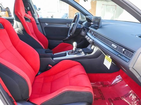 Used 2025 Honda Civic Type R image 21