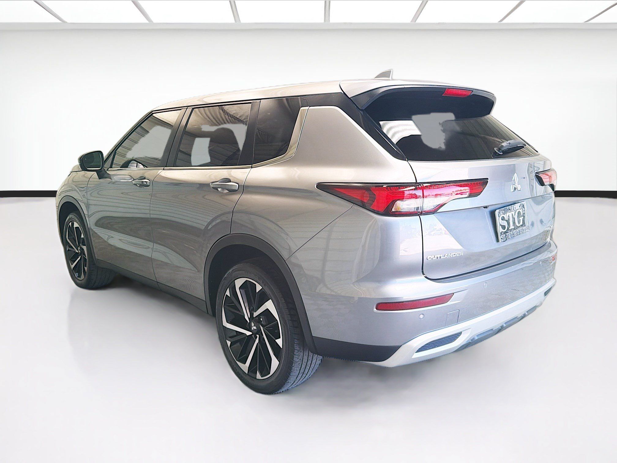 Used 2022 Mitsubishi Outlander SE FWD image 6