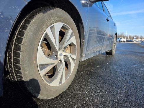 Used 2024 Subaru Legacy Premium image 19