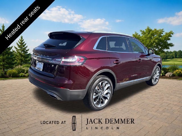 Used 2023 Lincoln Nautilus Reserve AWD/4WD image 7