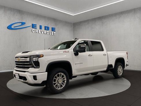 New 2025 Chevrolet Silverado 2500 LT w/ Z71 Chrome Sport Edition image 10