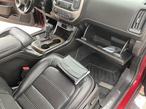 Used 2018 GMC Canyon Denali image 33