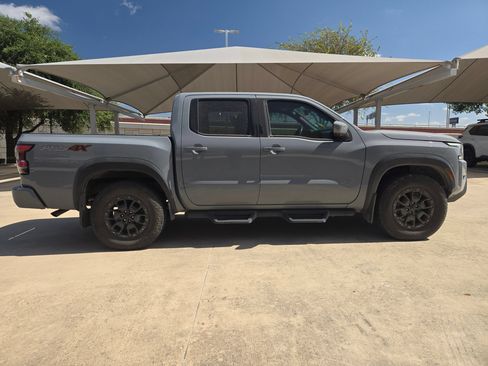 Used 2024 Nissan Frontier PRO-4X w/ Pro Premium Package AWD/4WD image 2