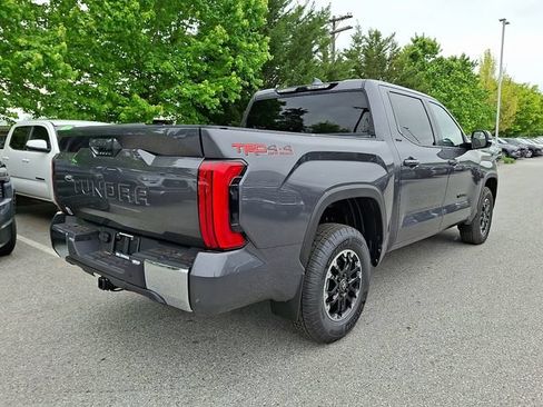 New 2026 Toyota Tundra SR5 w/ TRD Off-Road Package AWD/4WD image 4