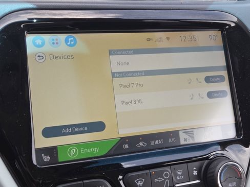 Used 2020 Chevrolet Bolt LT FWD image 27