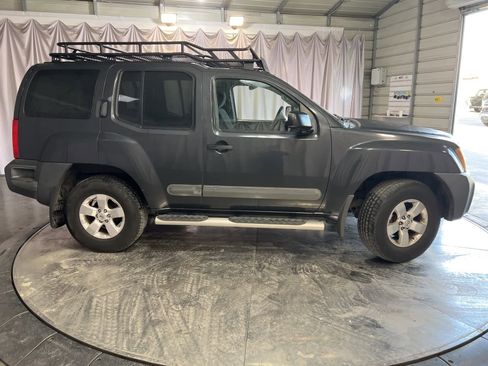 Used 2013 Nissan Xterra S w/ Value Package image 4