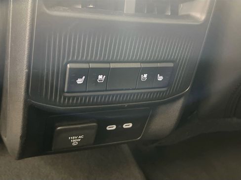 Used 2024 Jeep Wagoneer Launch Edition image 27