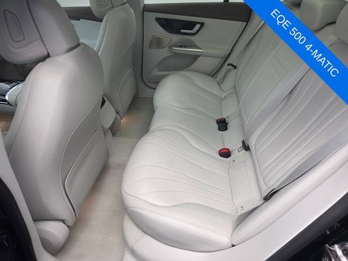 Used 2023 Mercedes-Benz EQE 500 4MATIC Sedan image 13