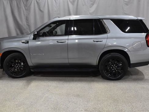 Used 2024 GMC Yukon SLE image 5