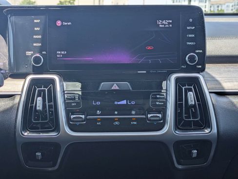 Certified 2022 Kia Sorento X-Line EX AWD/4WD image 20