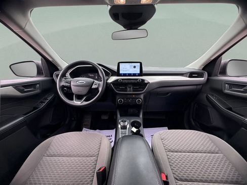 Used 2022 Ford Escape SE image 14