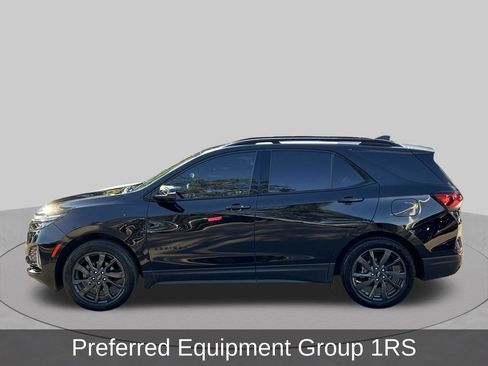 Used 2023 Chevrolet Equinox RS FWD image 2
