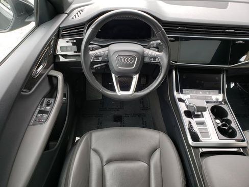 Used 2020 Audi Q8 Premium Plus w/ Premium Plus Package AWD/4WD image 16