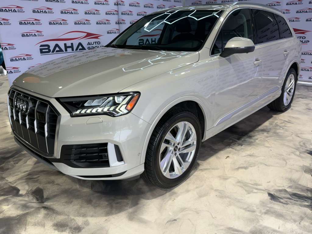Used 2024 Audi Q7 3.0T Premium Plus AWD/4WD image 3
