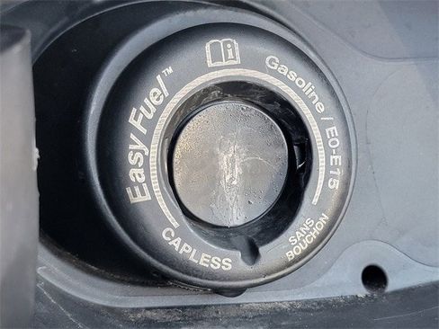 Certified 2022 Ford Edge SEL w/ Convenience Package image 8