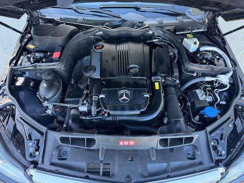 Used 2013 Mercedes-Benz C 250 Sedan image 29