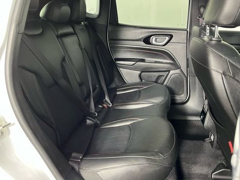 Used 2024 Jeep Compass Trailhawk image 28