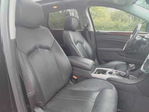 Used 2012 Cadillac SRX Luxury image 22