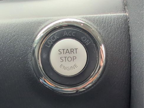 Used 2023 Nissan Armada Platinum w/ Captain's Chairs Package image 25