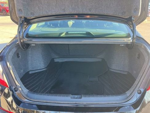 Used 2018 Honda Accord Touring image 30