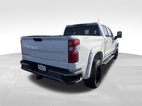 Used 2023 Chevrolet Silverado 1500 LT AWD/4WD image 14
