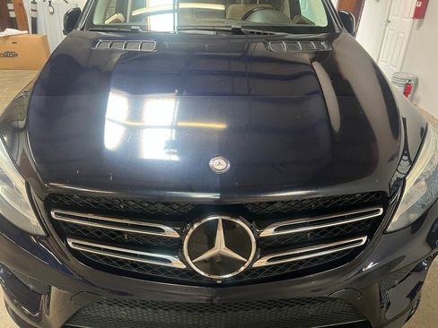 Used 2016 Mercedes-Benz GLE 400 4MATIC image 10