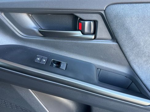 New 2026 Toyota C-HR image 19