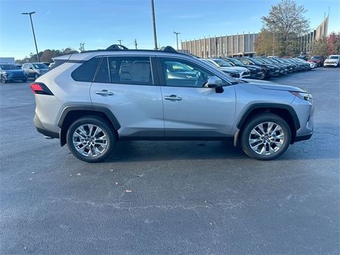 New 2025 Toyota RAV4 XLE Premium image 18
