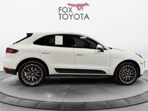 Used 2018 Porsche Macan S image 7