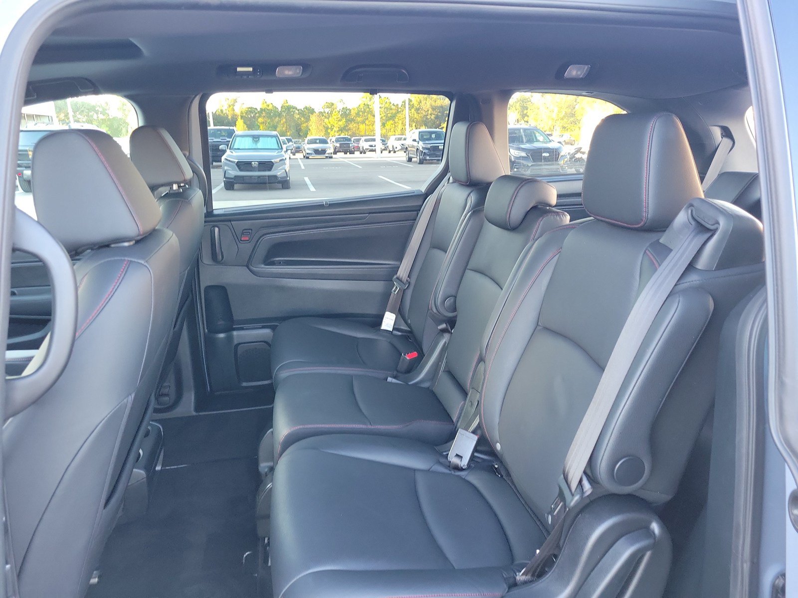 Used 2024 Honda Odyssey Sport image 28