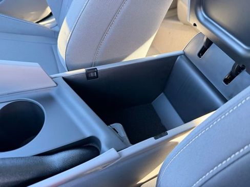 New 2026 Hyundai Elantra Sport FWD image 20